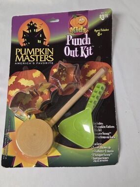 Pumpkin Masters Kids Punch‎ Out Kit 2007